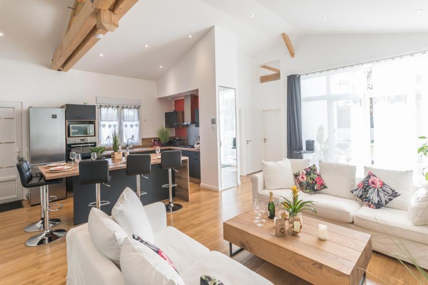 - Sublime Villa Felicidad - Proche Hypercentre - Parking - Terrasse - Wifi Viriat Екстер'єр фото