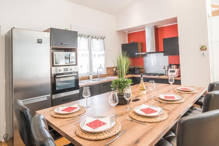 - Sublime Villa Felicidad - Proche Hypercentre - Parking - Terrasse - Wifi Viriat Екстер'єр фото